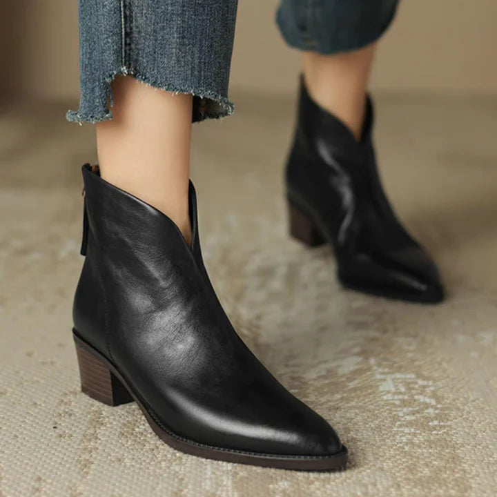 Monvella – Elegant Ankle Boot