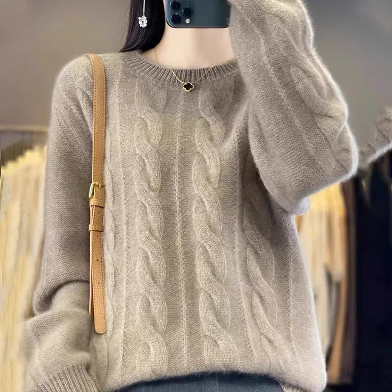 Tanya | Warm Knitted Sweater 🧶